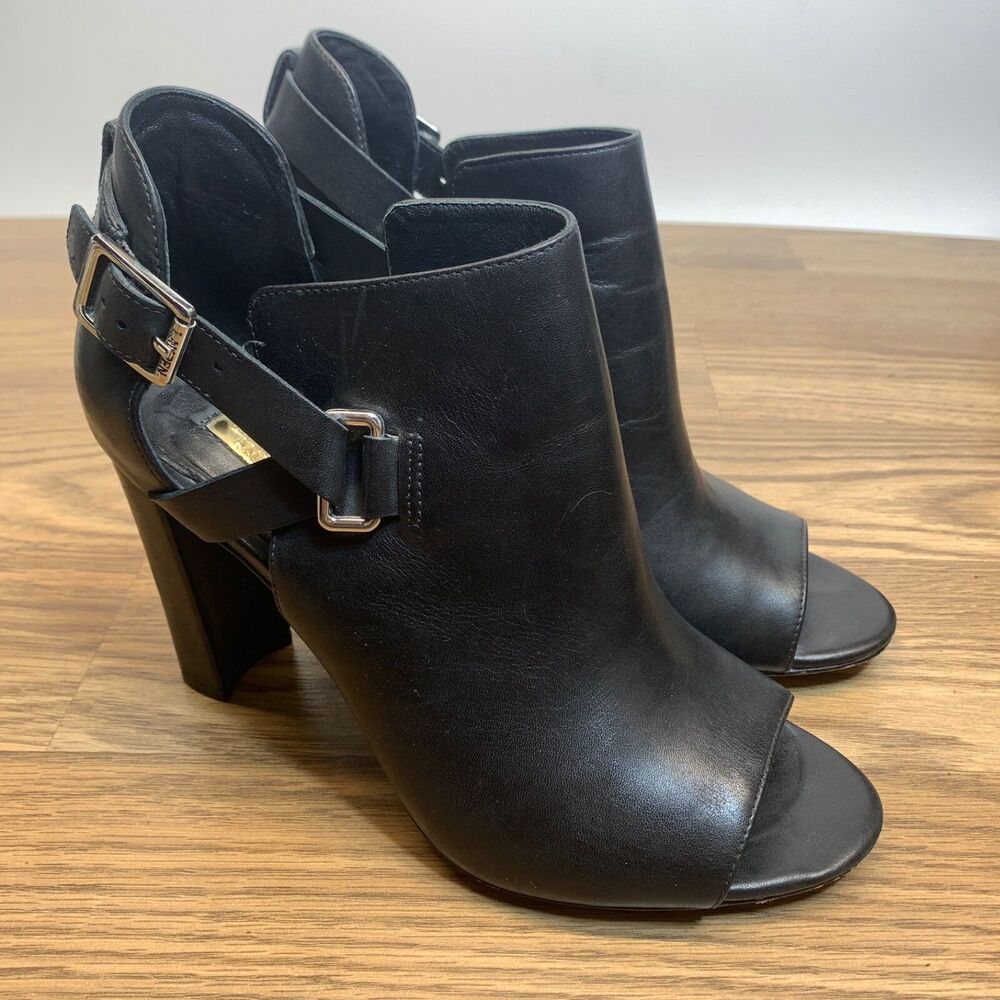 Lauren Ralph Lauren Kadence Sandals Women’s 8B Black Leather Open Toe Block Heel